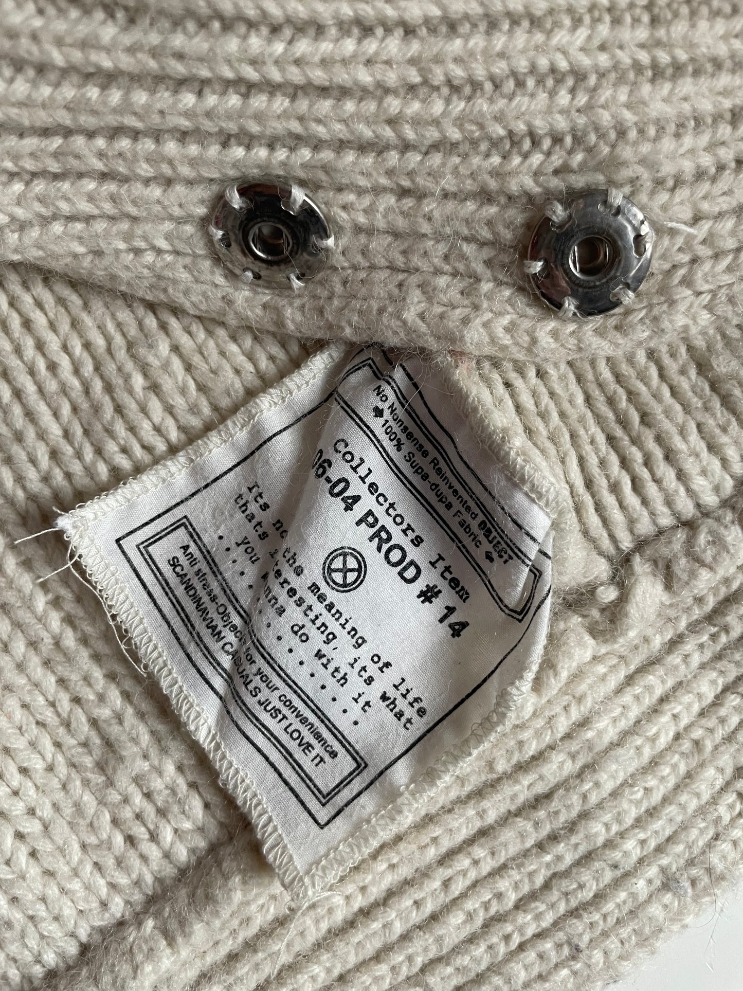 Knitted hooded cardigan