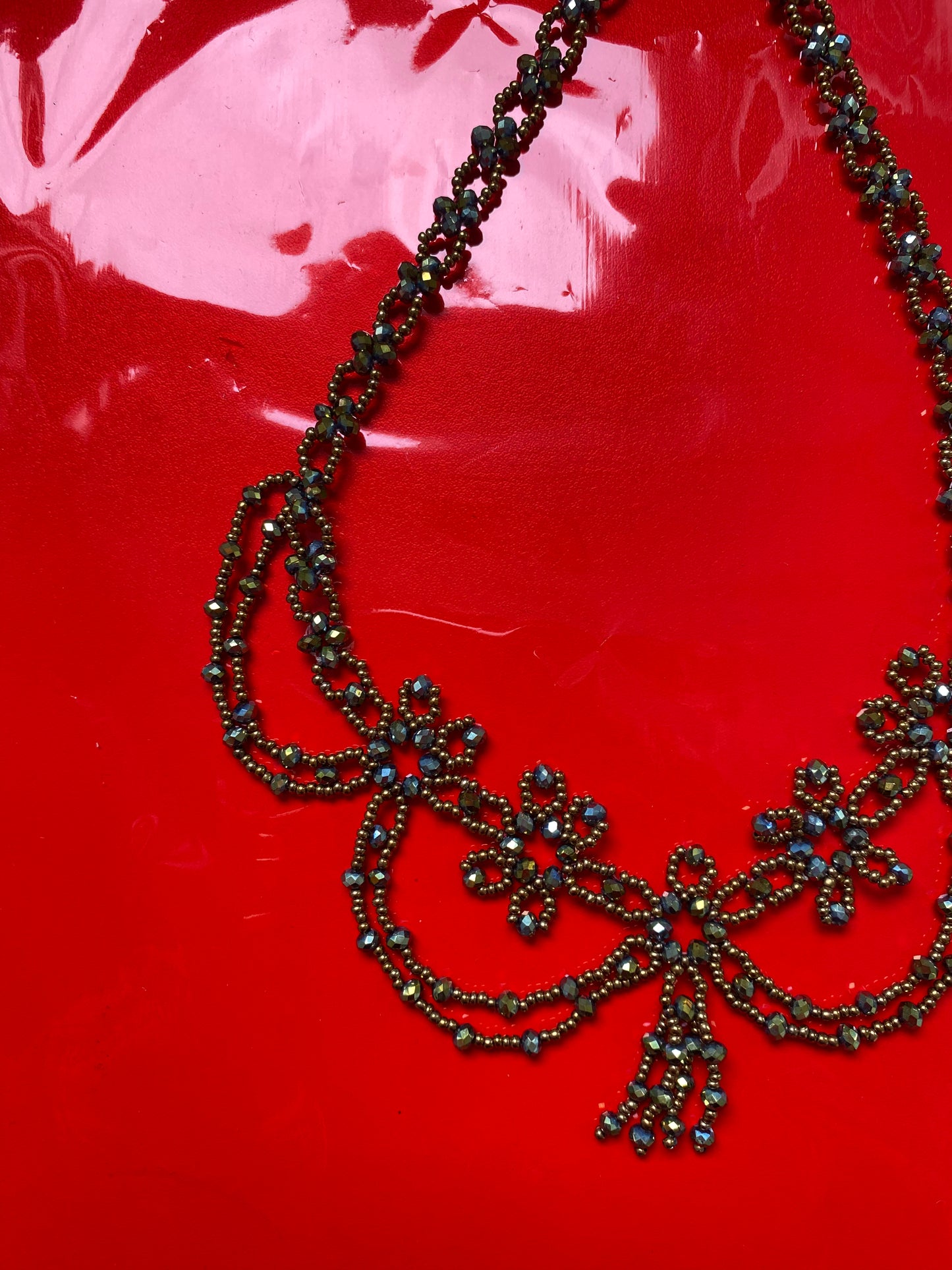 Green sequin necklace