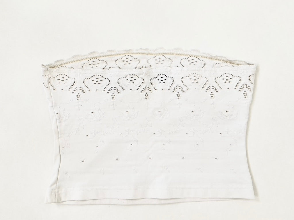 Anti-Flirt eye-let lace tube top