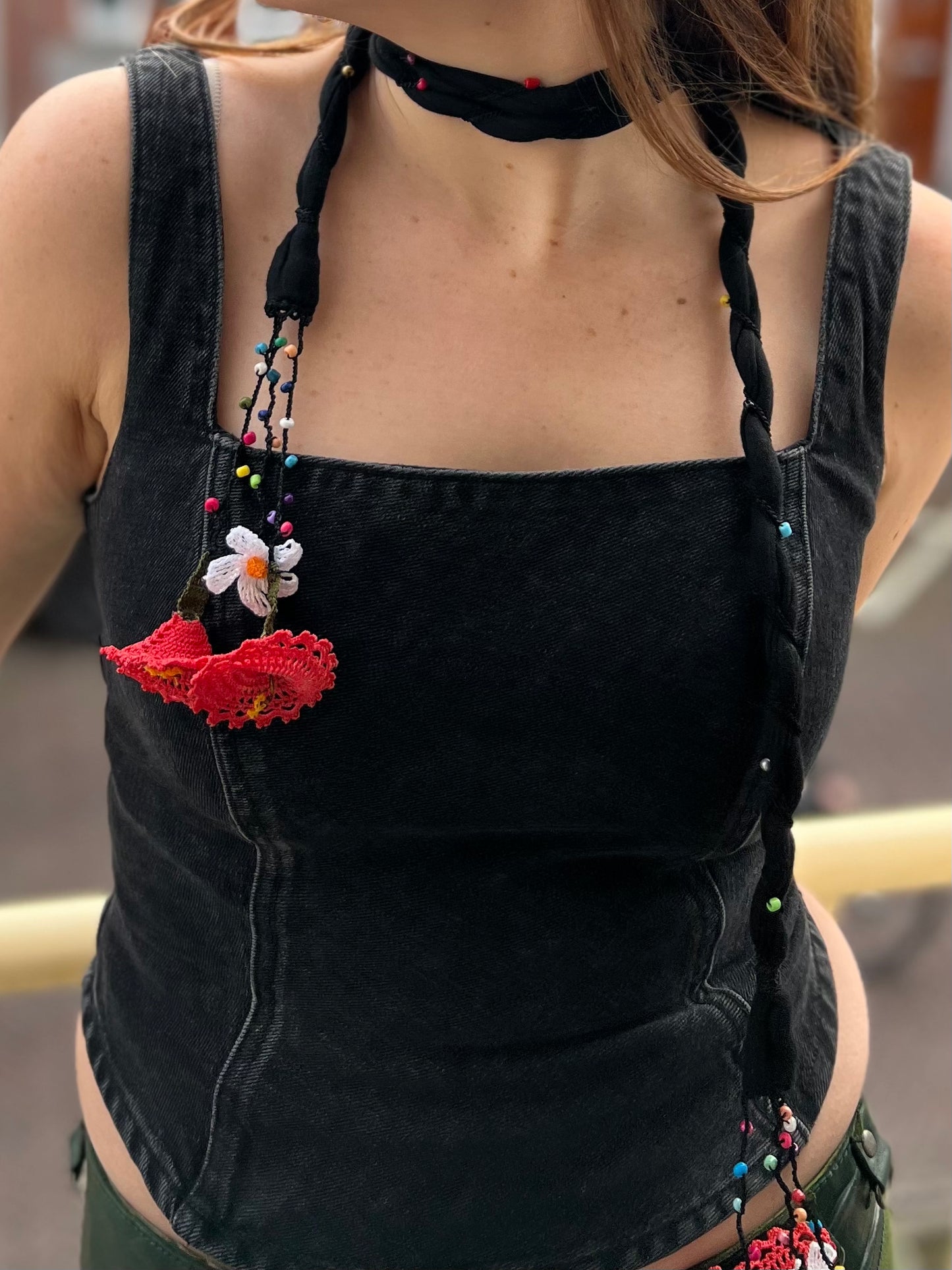 Skinny scarf necklace with flower details