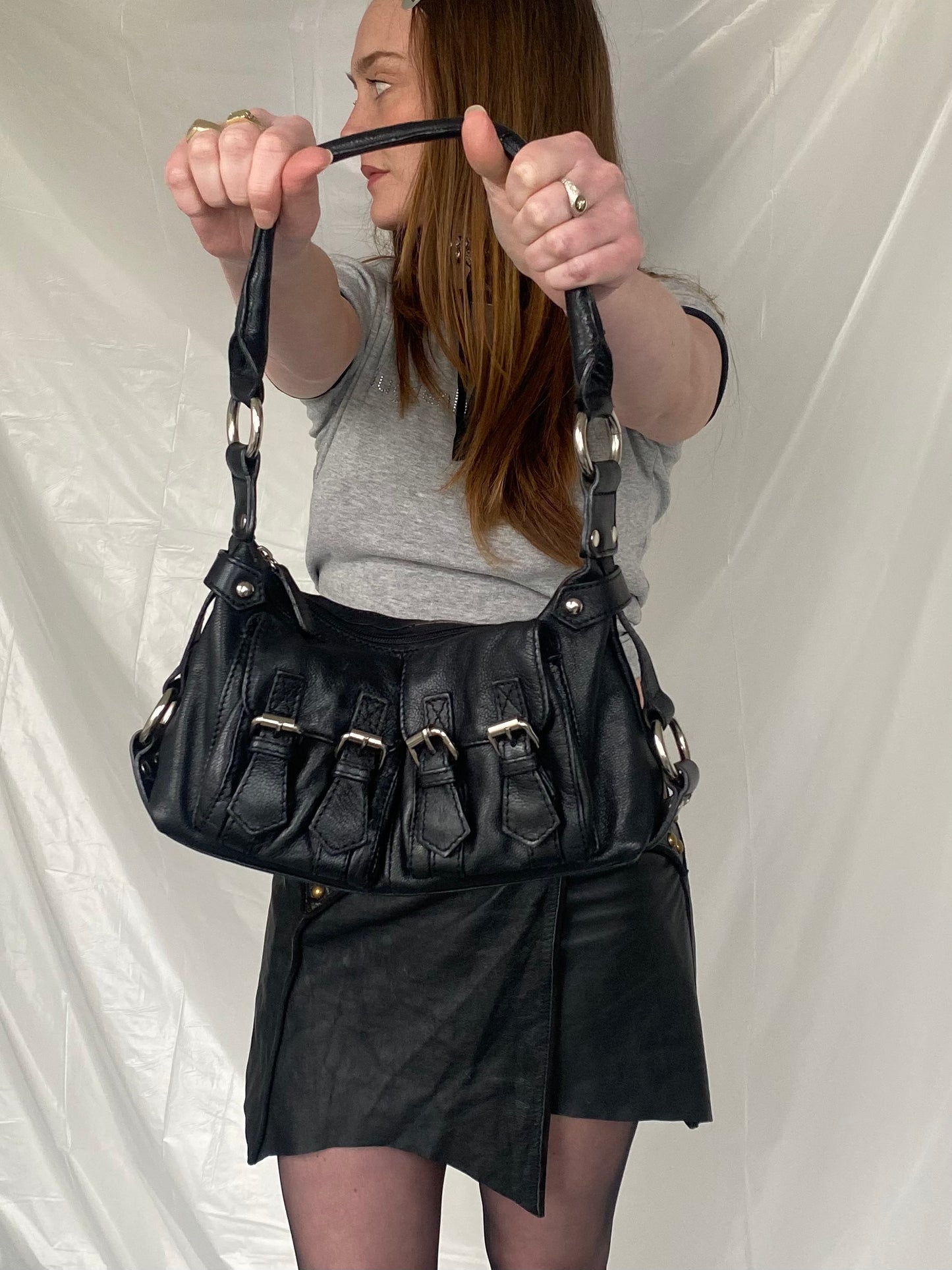 leather pocket buckle shoulderbag