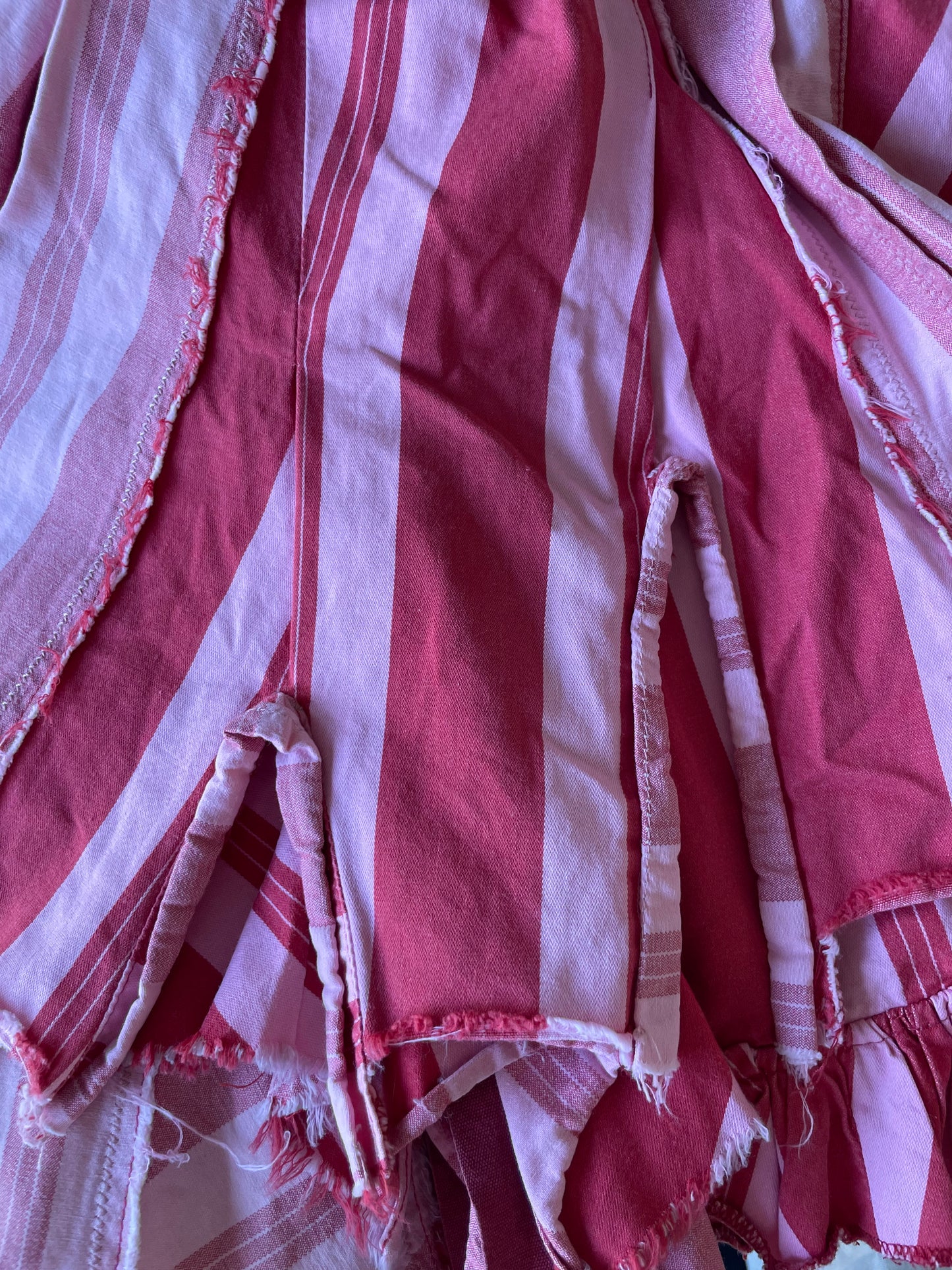 Marithé + François Girbaud pleated pink skirt