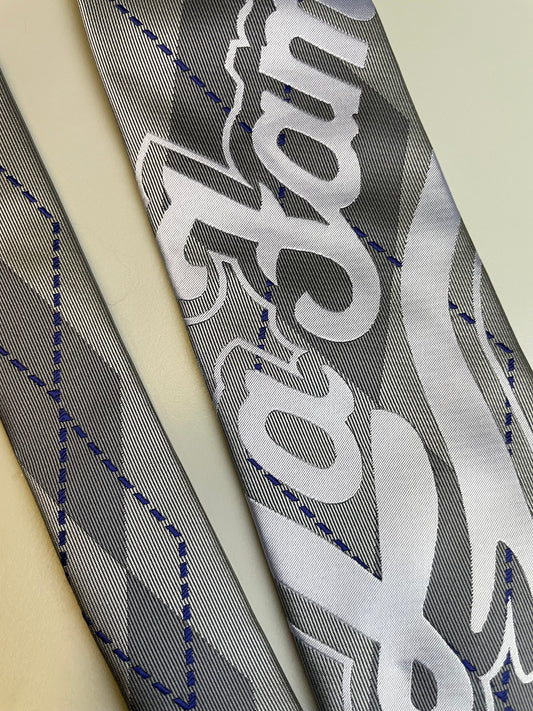 La Fam tie