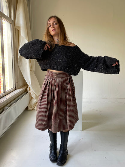 Cropped knitted sweater