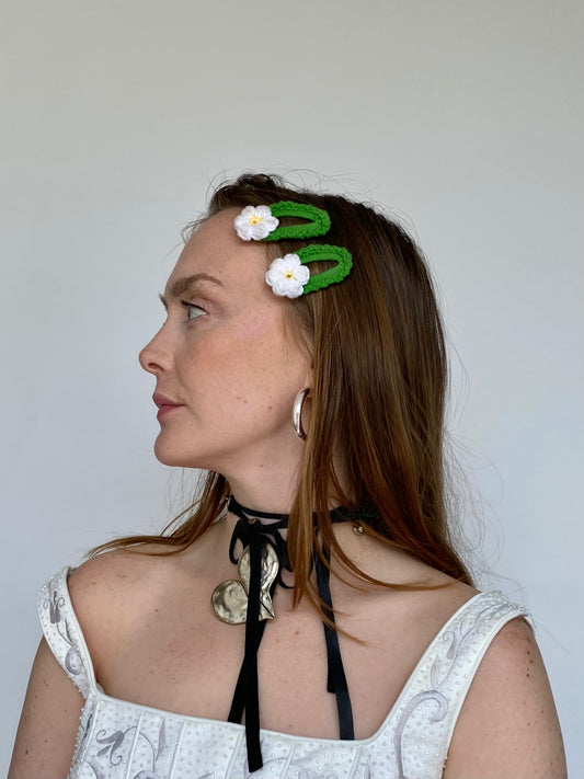 Flower crochet clips
