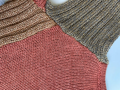 Save the queen! knitted top