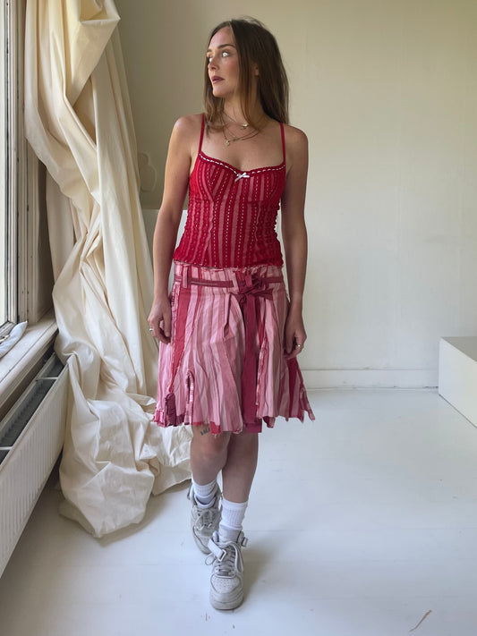 Marithé + François Girbaud pleated pink skirt