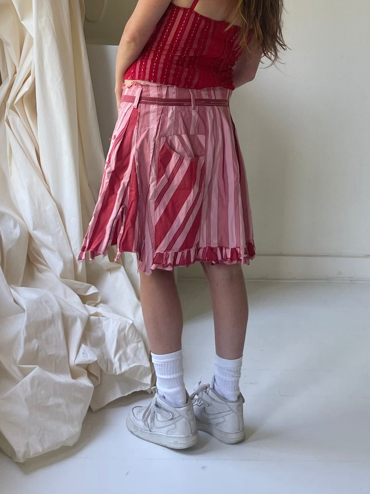 Marithé + François Girbaud pleated pink skirt