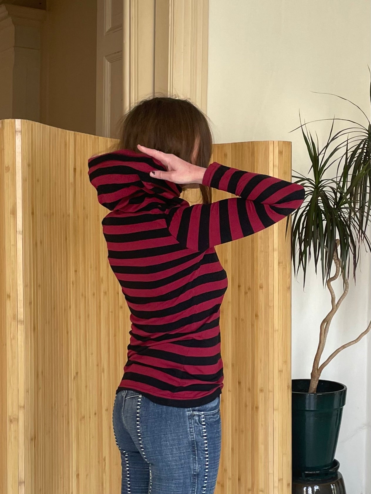 Striped cowl hooded shirt