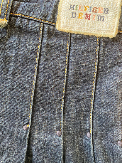 Tommy Hilfiger pleated skirt with buckles