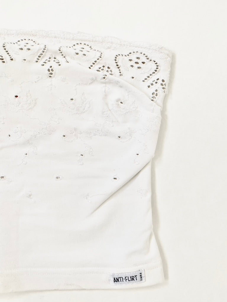 Anti-Flirt eye-let lace tube top