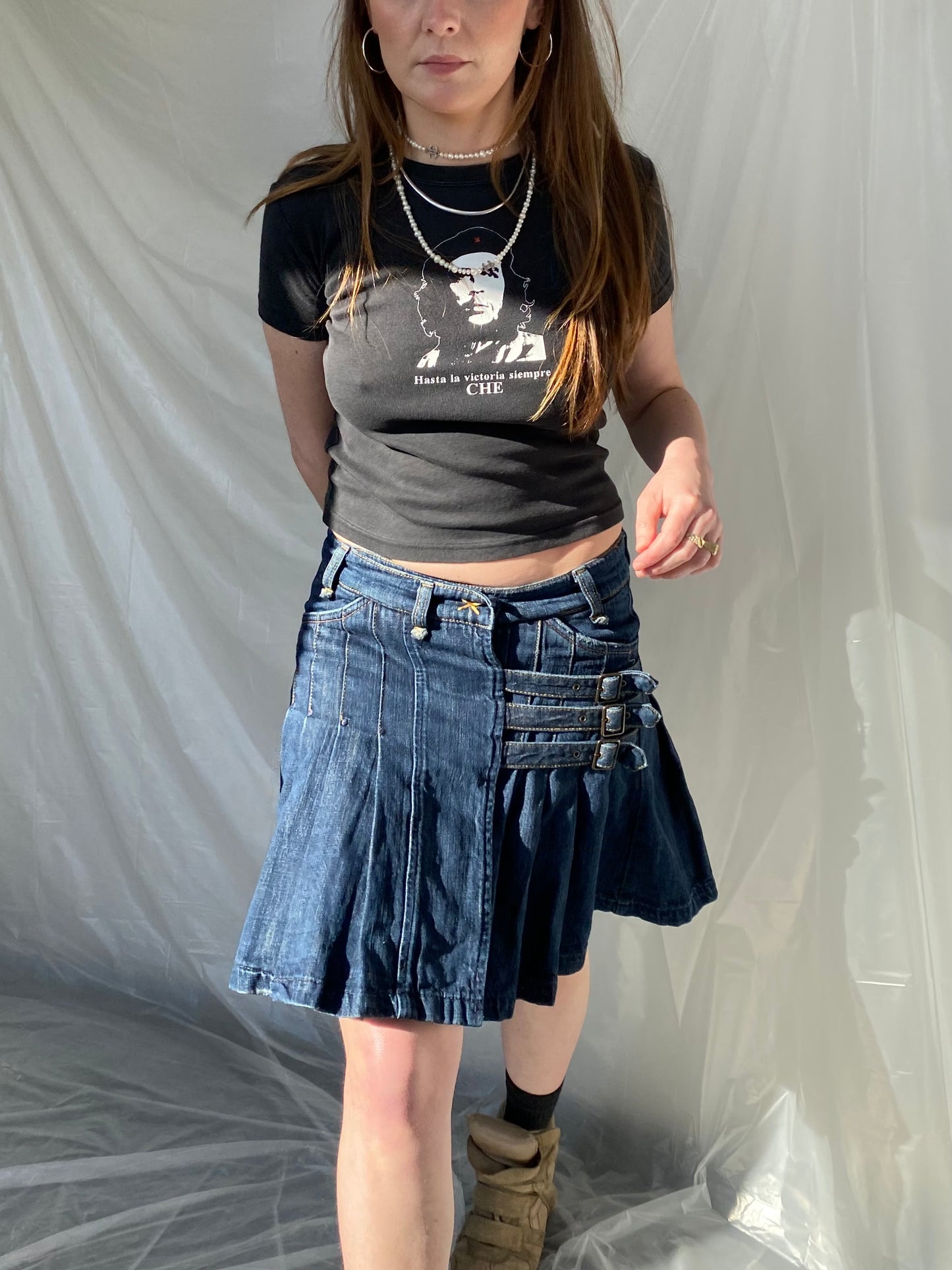 Tommy Hilfiger pleated skirt with buckles